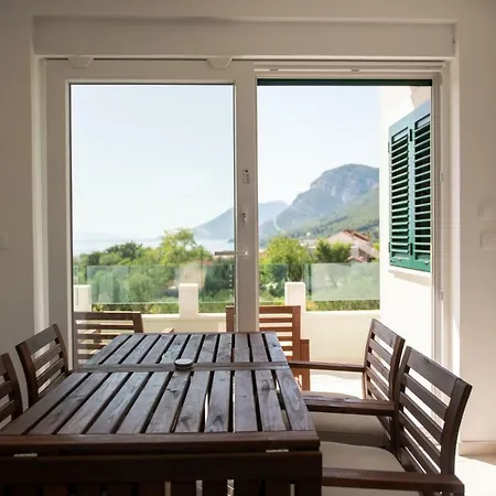 Skrivena Apartment